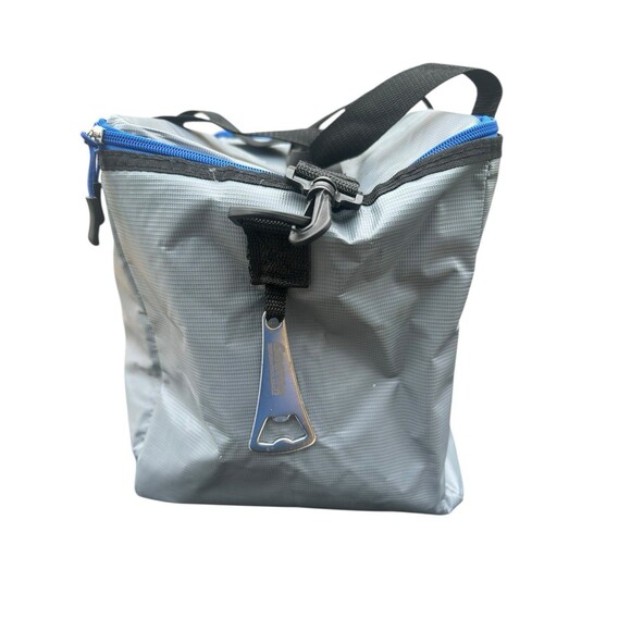 Costco Zippered Insulated Shopper Hot/Cold Tote Bag 14"x 10" x 10”Bottle Opener - Picture 4 of 7